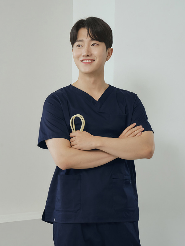 남성 V넥 TC스판 베이직 스크럽 티셔츠