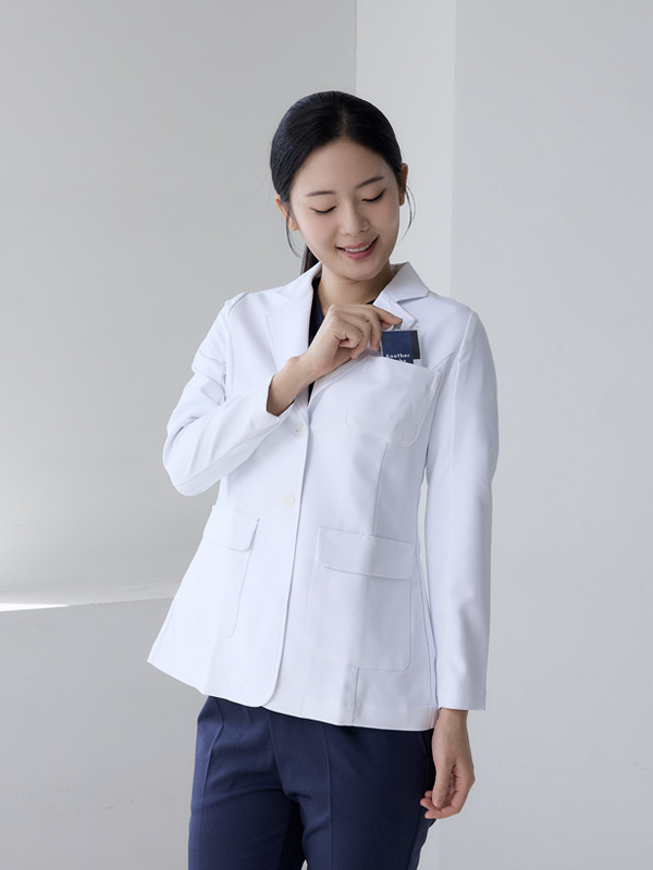 여성 투버튼 레귤러 숏랩코트